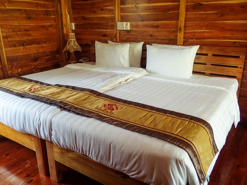 Phu Quoc Dragon Hotel Bed
