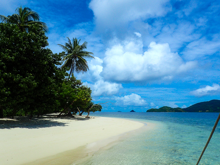 Diatoy Island, one of the Best Beaches in the Philippines