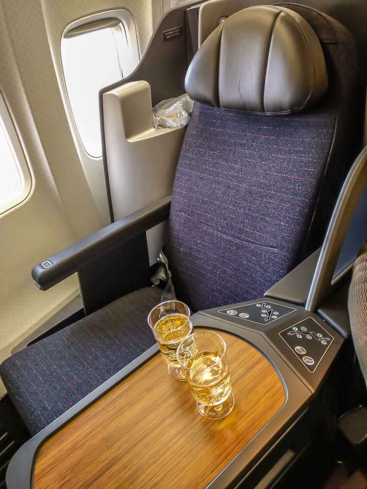 New American airlines 757 business class seat