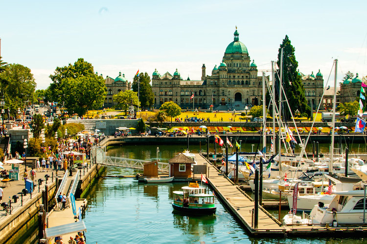 Victoria Parliament, Vancouver Island